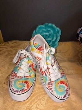 Airwalk Multicolor Tie-Dye Canvas Sneakers